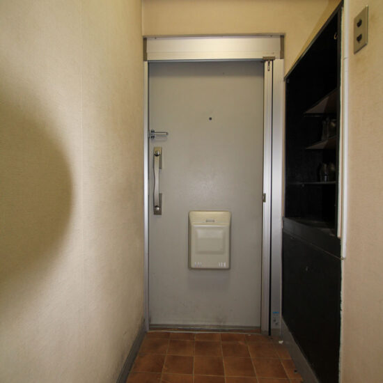 玄関 玄関