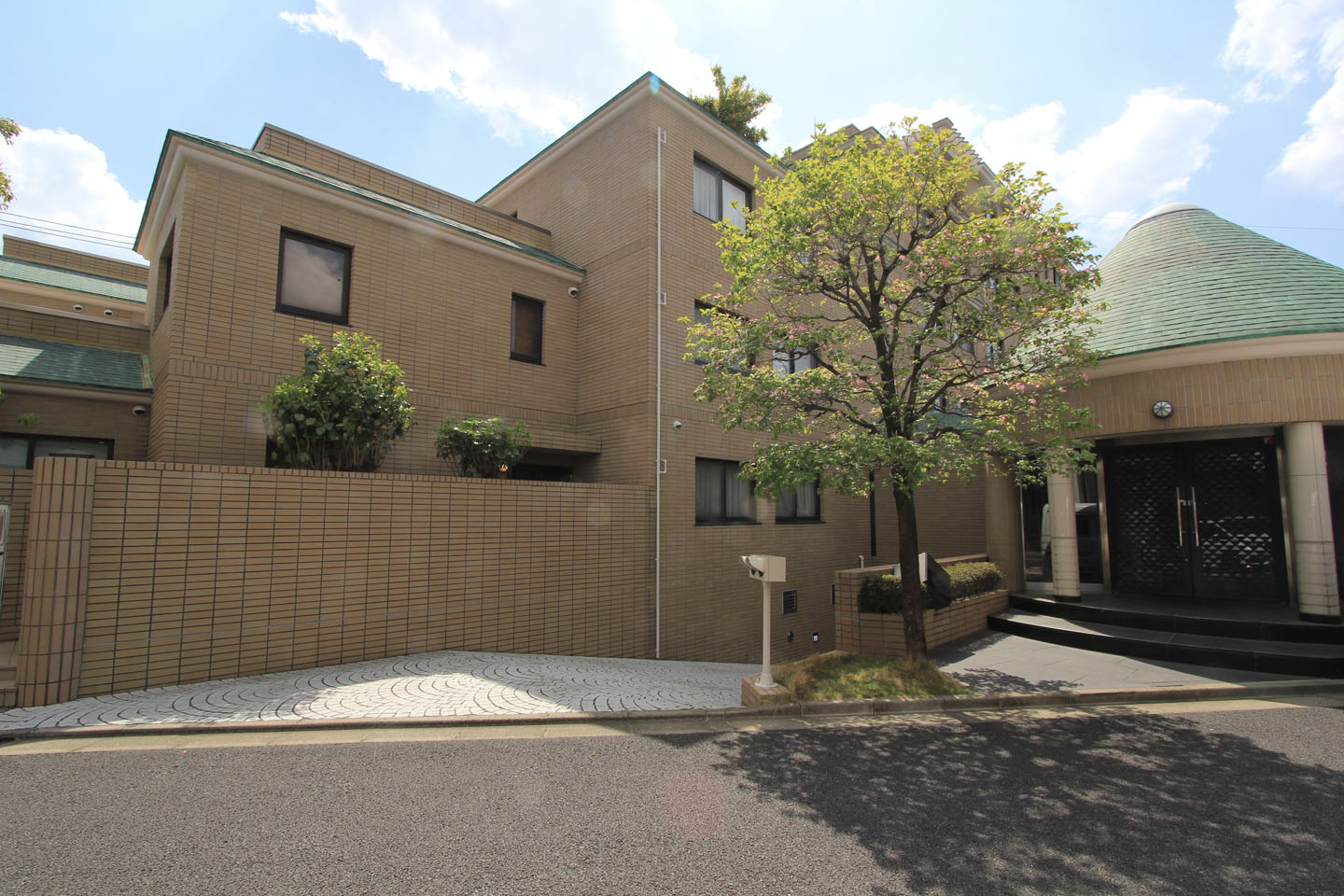 エントランス エントランス